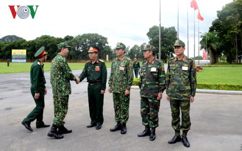 Chủ tịch nước Trần Đại Quang làm việc với Bộ Quốc phòng tại Trung tâm Huấn luyện Miếu Môn, Hà Nội. (Thời sự chiều 17/10/2017)